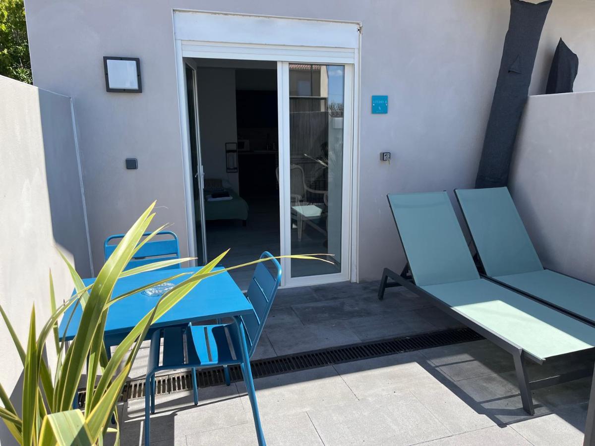 Maison Basalte Agde Luaran gambar