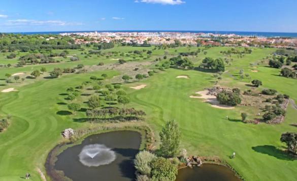 Maison Basalte Agde Luaran gambar