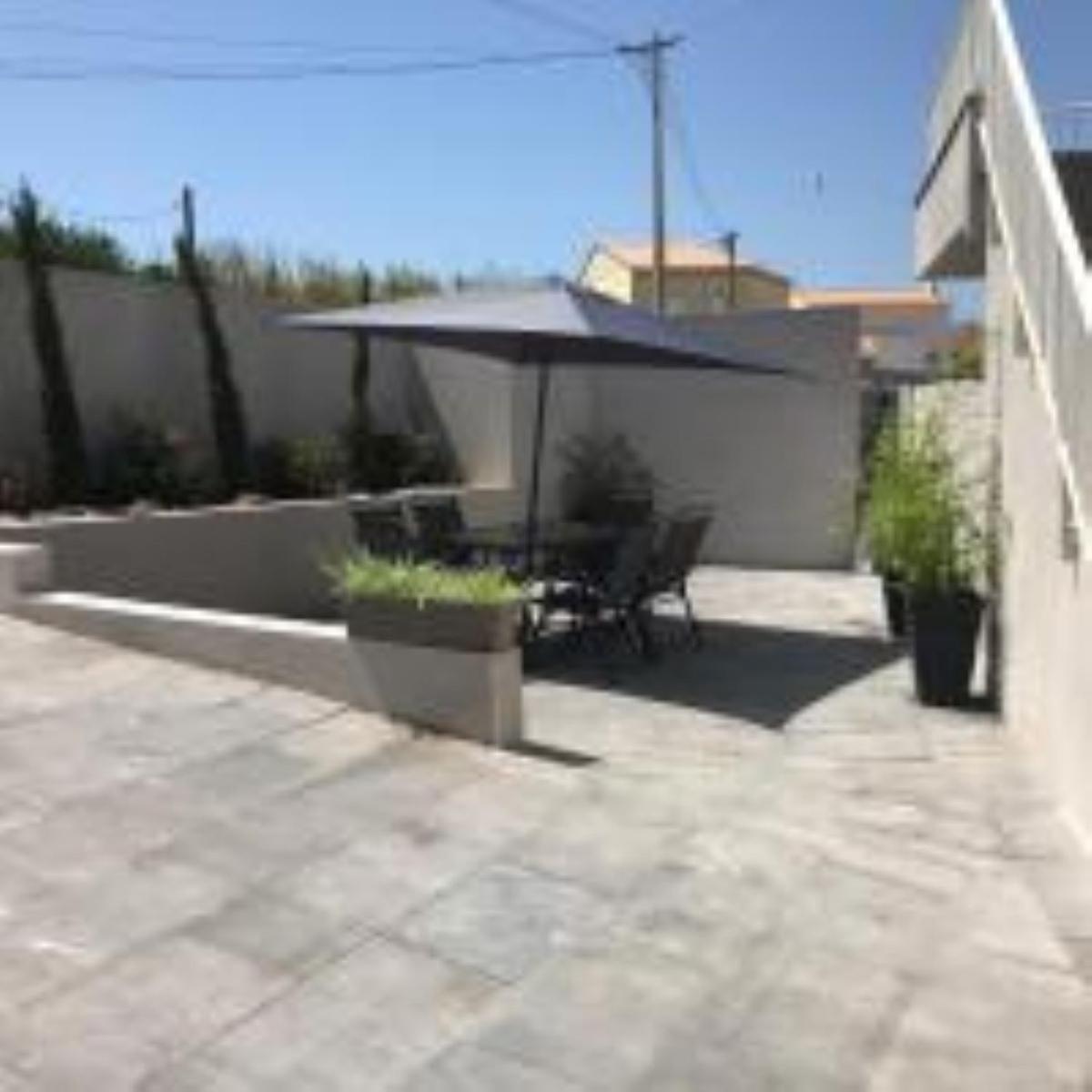 Maison Basalte Agde Luaran gambar